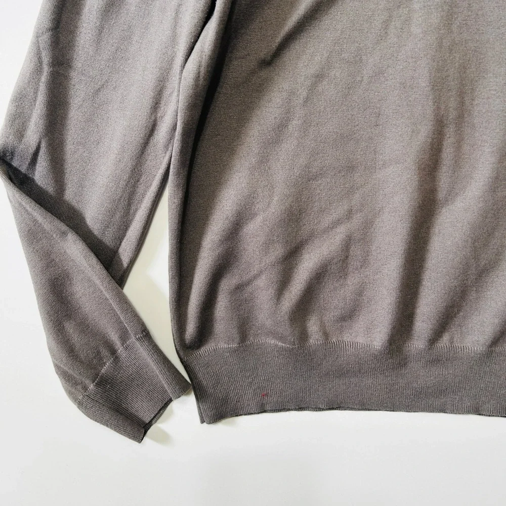 Banana Republic Mens Silk V-Neck Sweater Taupe Grey Size M Preppy Luxury